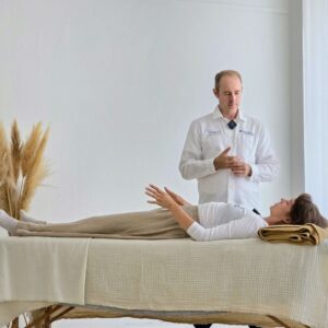 Helsinki - 13.6.2026 klo 12:00-15:00 - Fyysisen- ja Energiakehonhoito kurssien käyneiden harjoitushoitotapahtuma